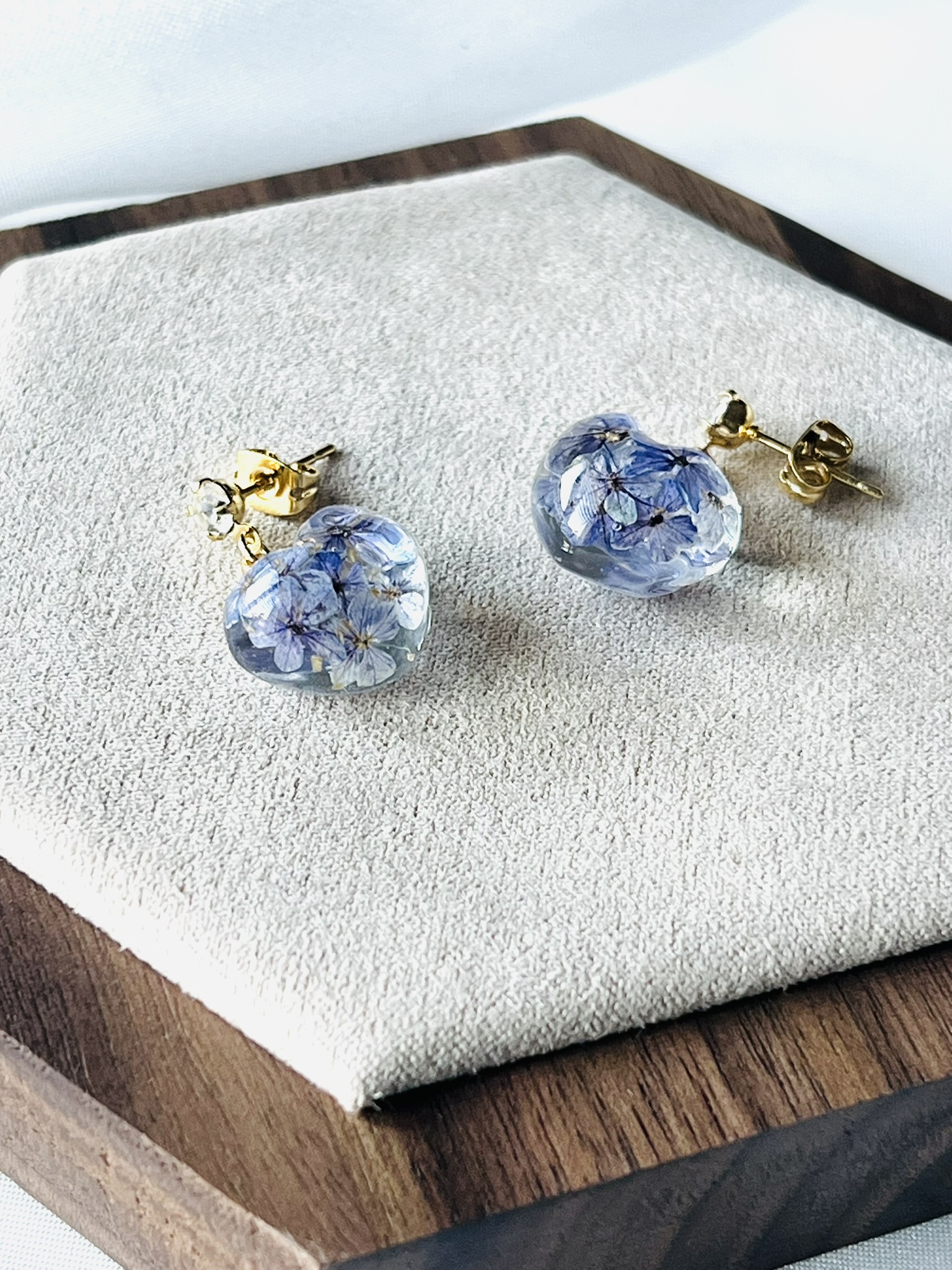 Earrings Collection